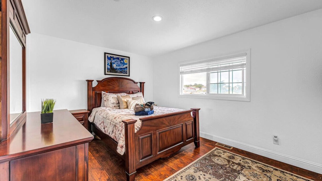 Photo of Bedroom in Marina