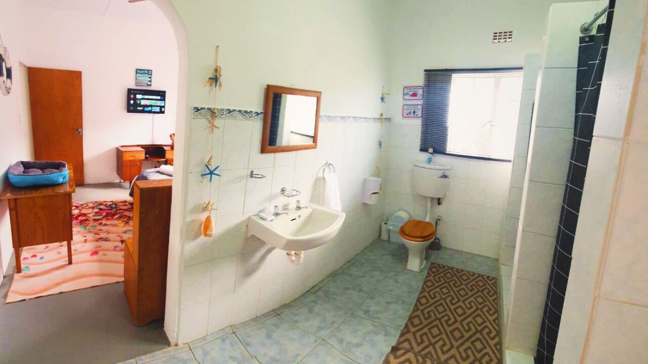 Photo of Bathroom in Laingsburg