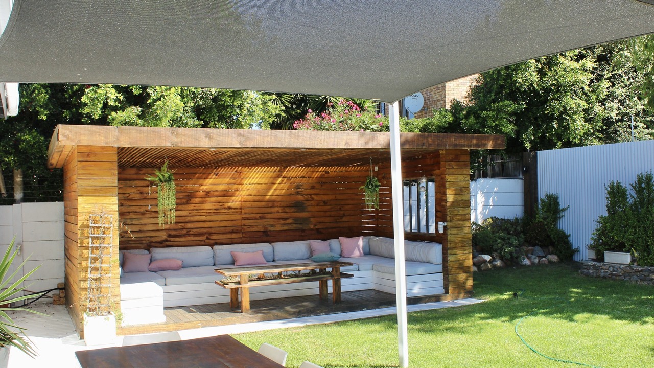 Photo of Outdoor in Plumstead