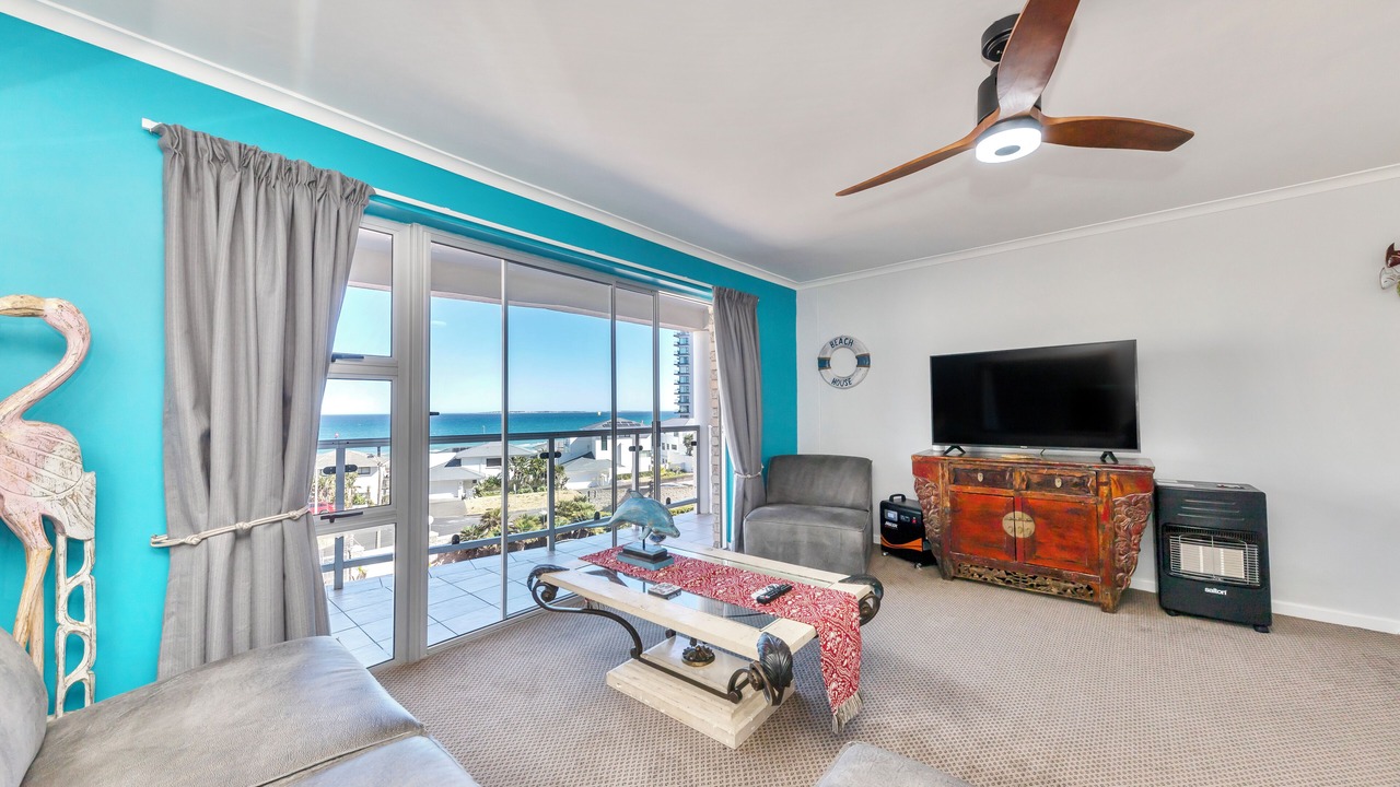Photo of Livingroom in West Beach