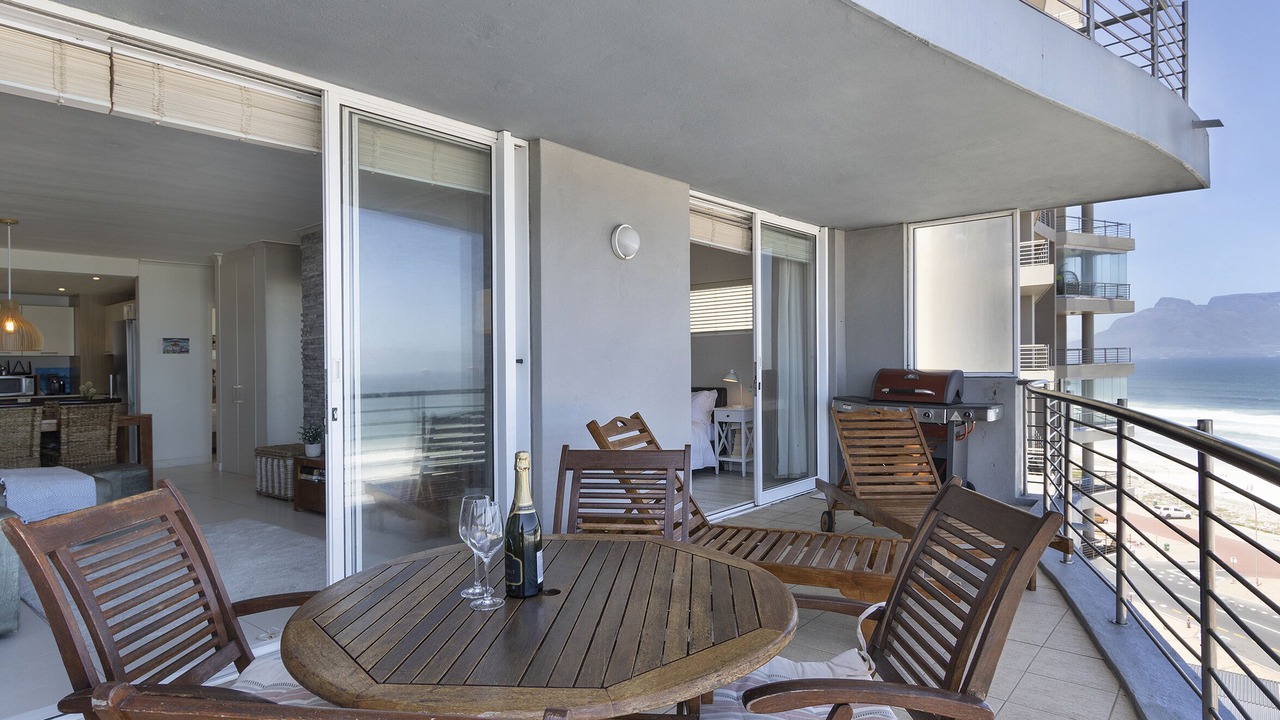 Photo of Outdoor in Bloubergstrand