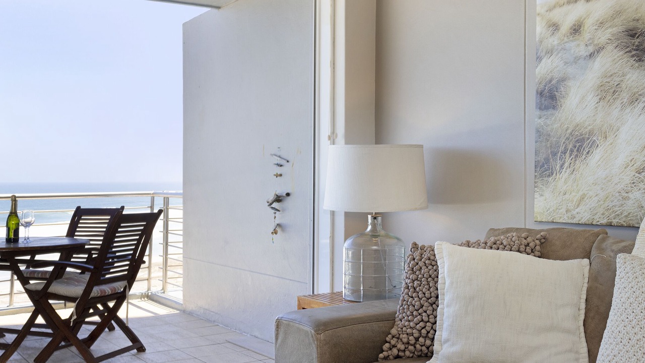 Photo of Livingroom in Bloubergstrand