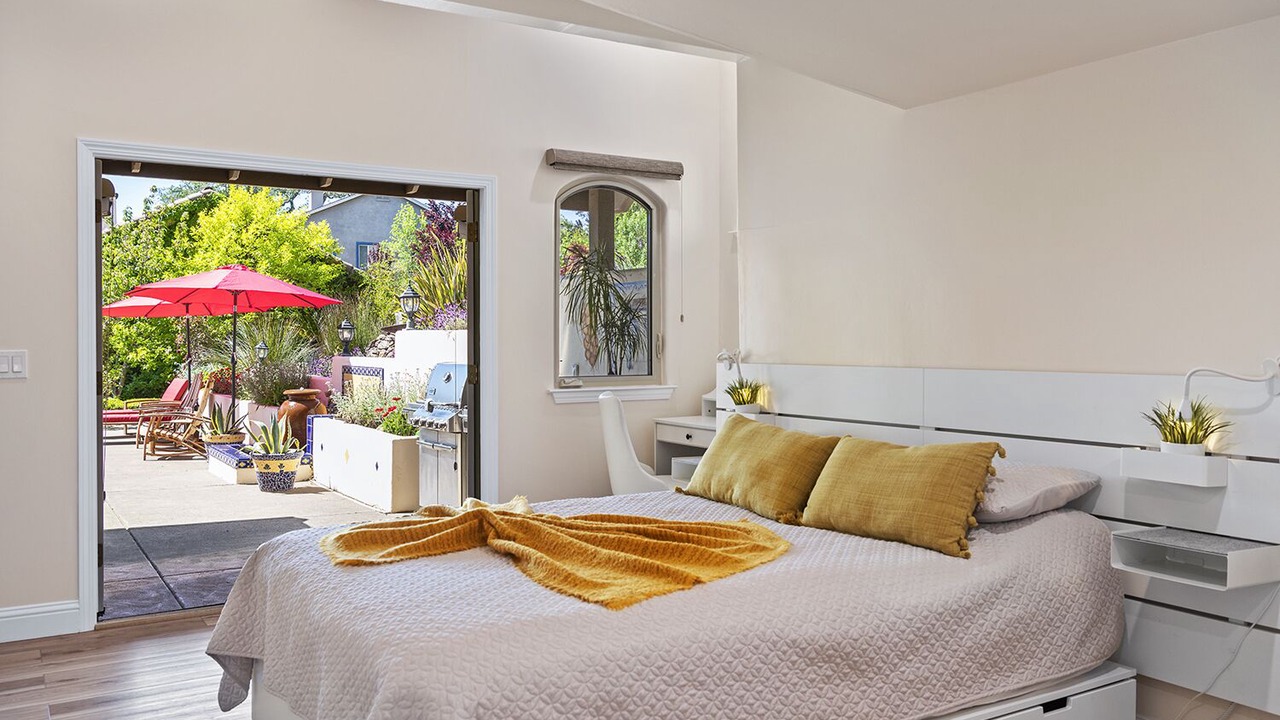 Photo of Bedroom in Santa Rosa