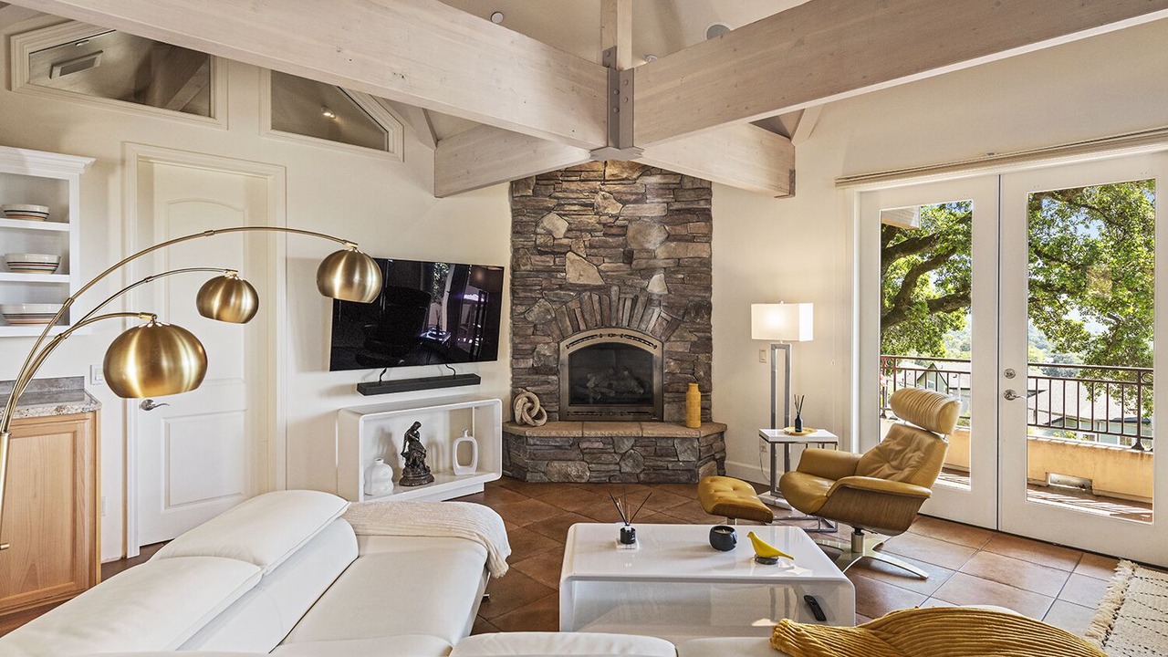 Photo of Livingroom in Santa Rosa