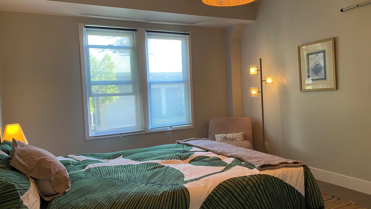 Photo of Bedroom in University South