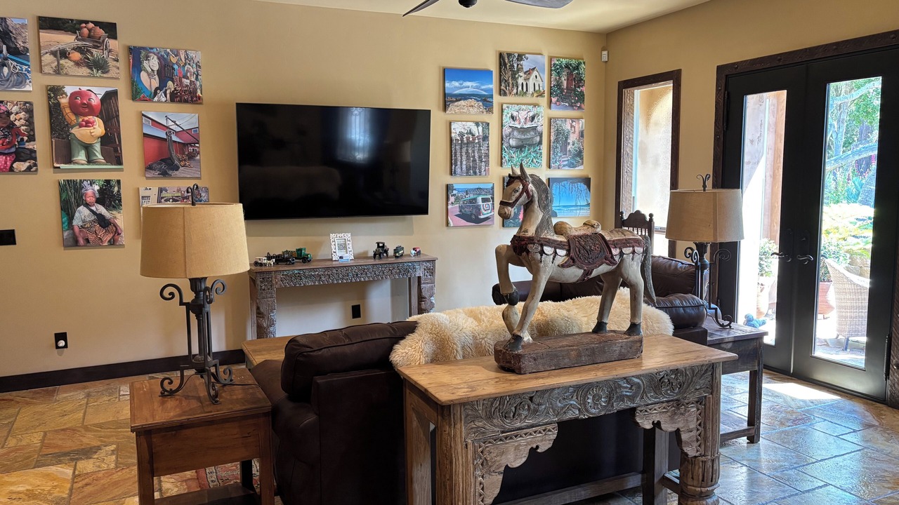 Photo of Bedroom in Del Monte Forest
