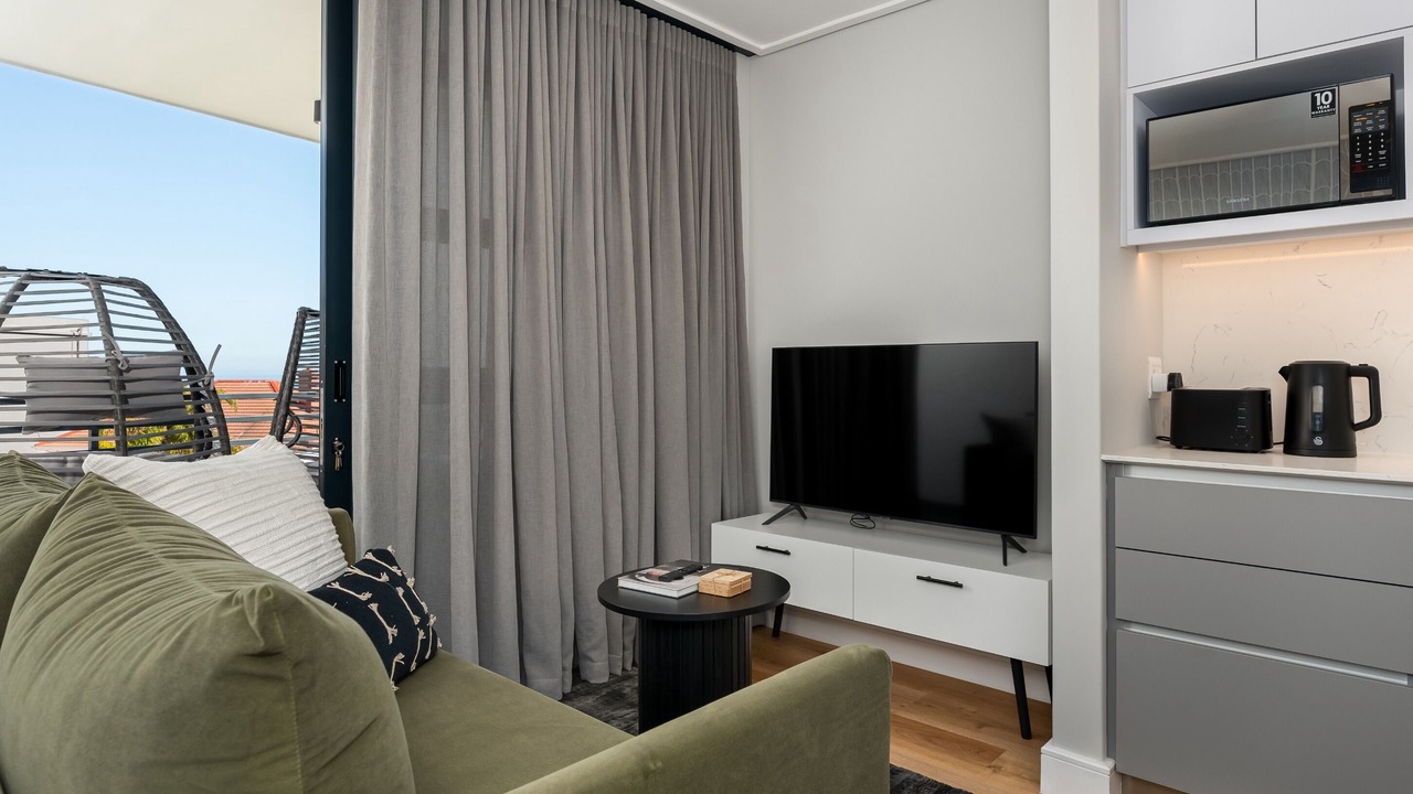 Photo of Livingroom in Sea Point Promenade