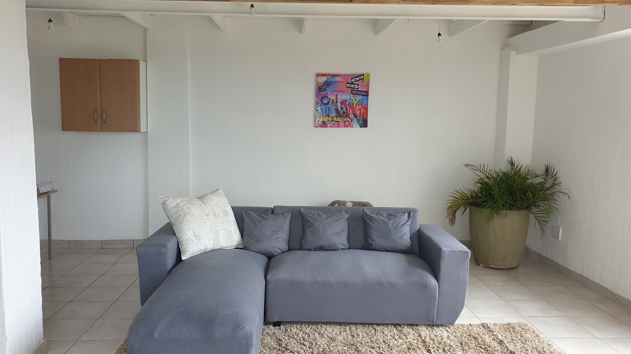 Photo of Livingroom in Botha's Hill
