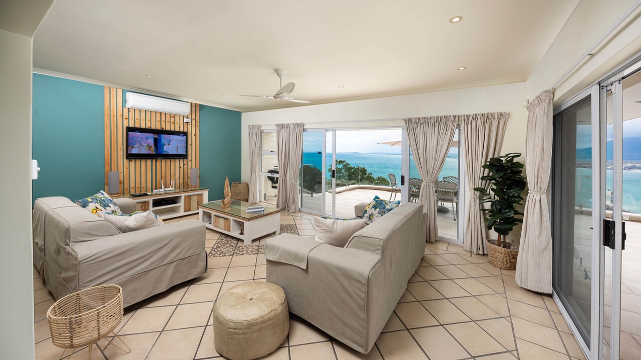 Photo of Livingroom in Mountainside