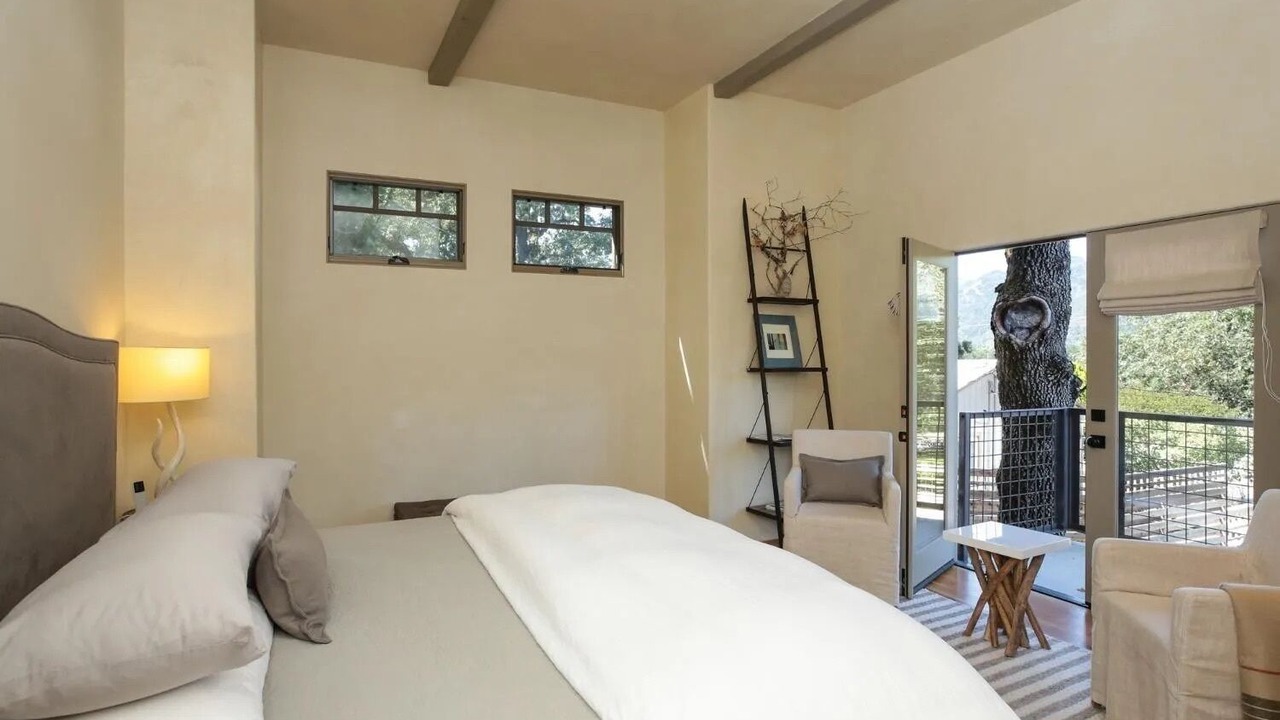 Photo of Bedroom in Calistoga
