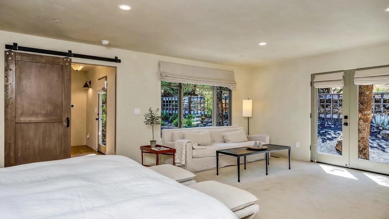 Photo of Bedroom in Calistoga