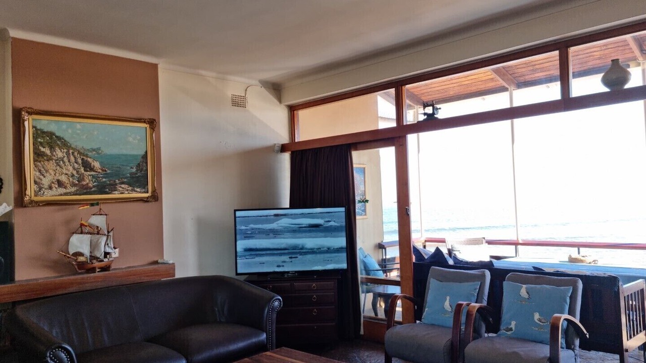 Photo of Livingroom in Gordons Bay Central