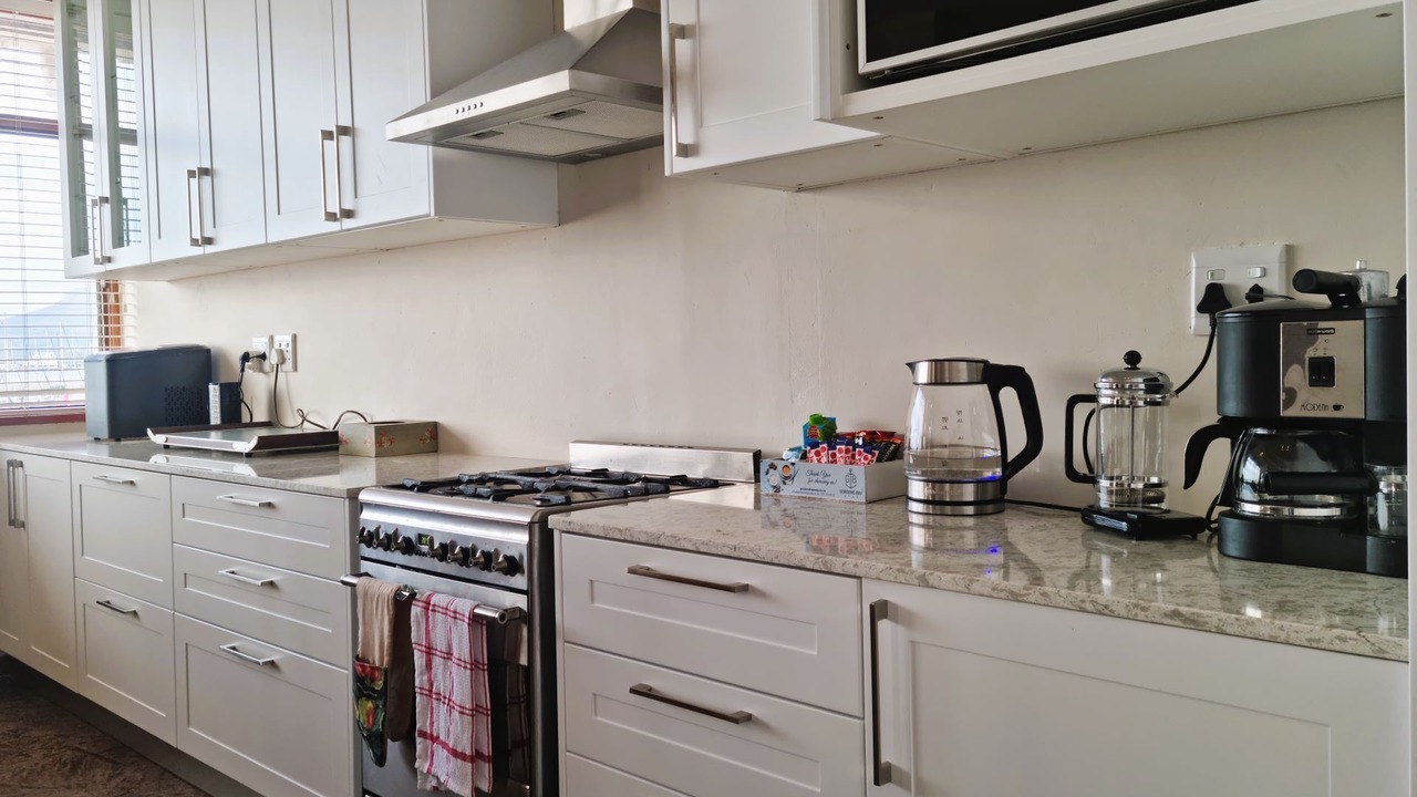 Photo of Kitchen in Gordons Bay Central
