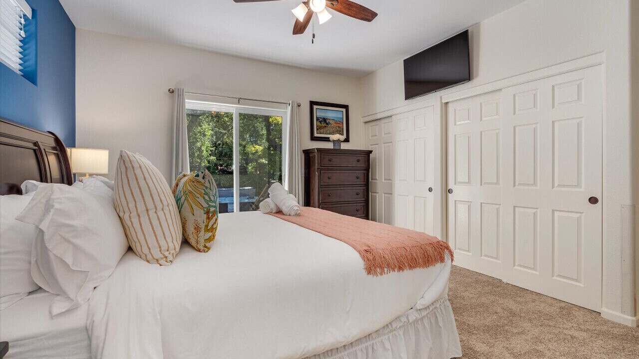 Photo of Bedroom in Glen Ellen