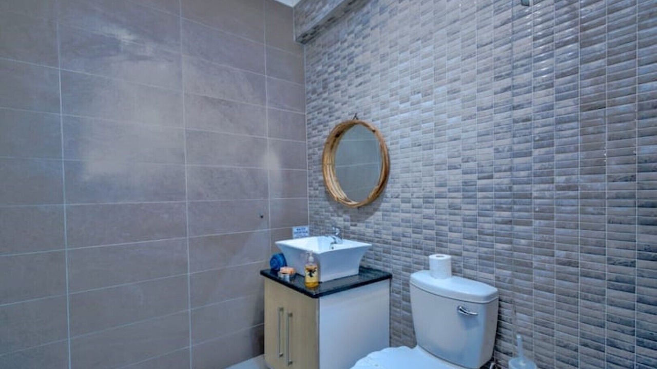 Photo of Bathroom in South Beach