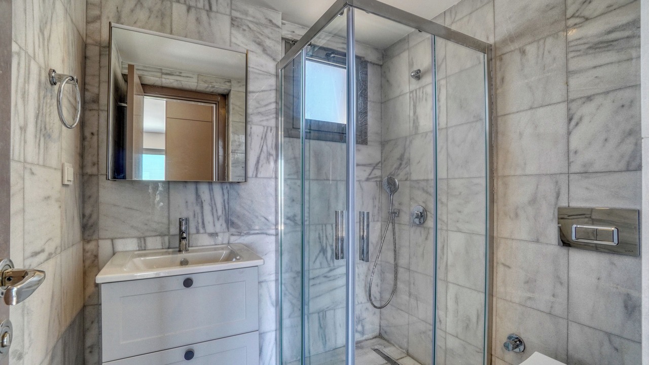 Photo of Bathroom in Golturkbuku