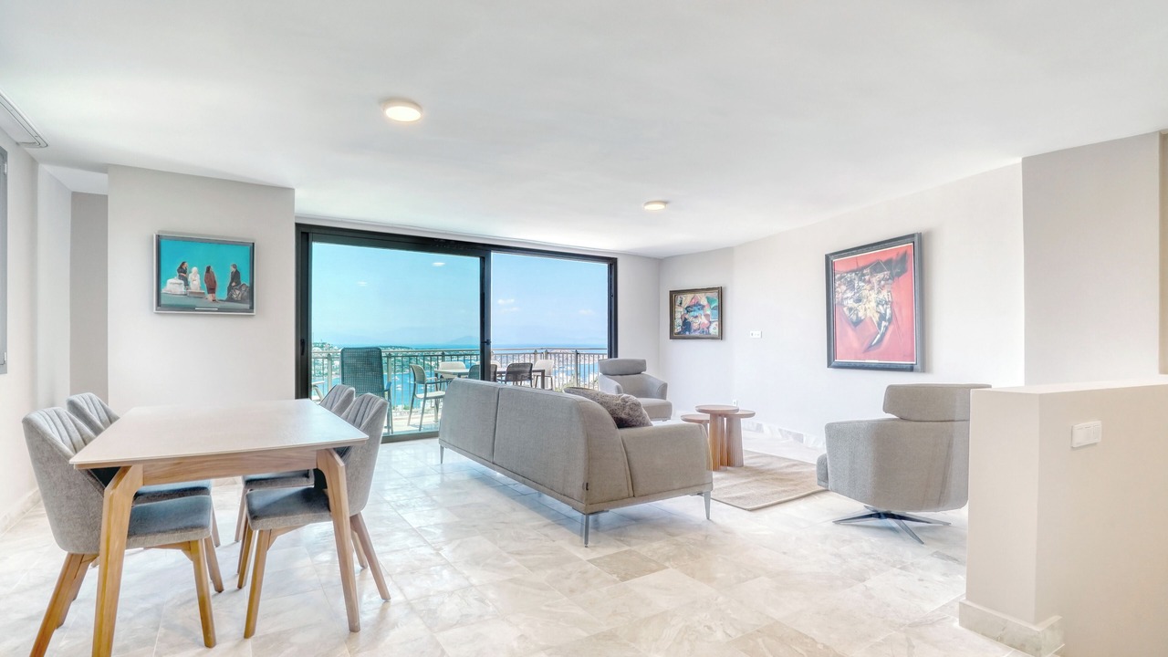 Photo of Livingroom in Golturkbuku