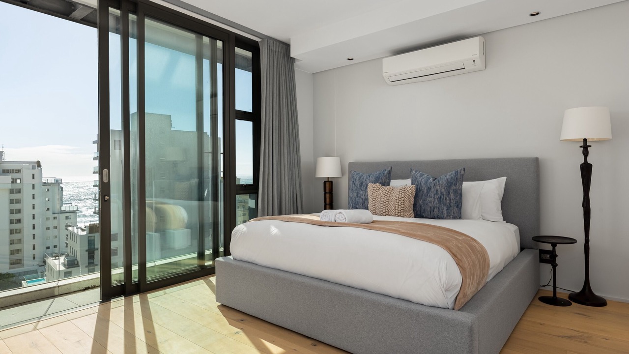 Photo of Bedroom in Sea Point