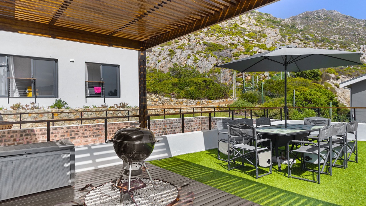 Photo of Outdoor in Pringle Bay
