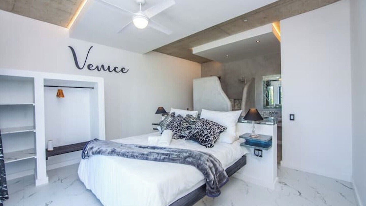 Photo of Bathroom in Yzerfontein