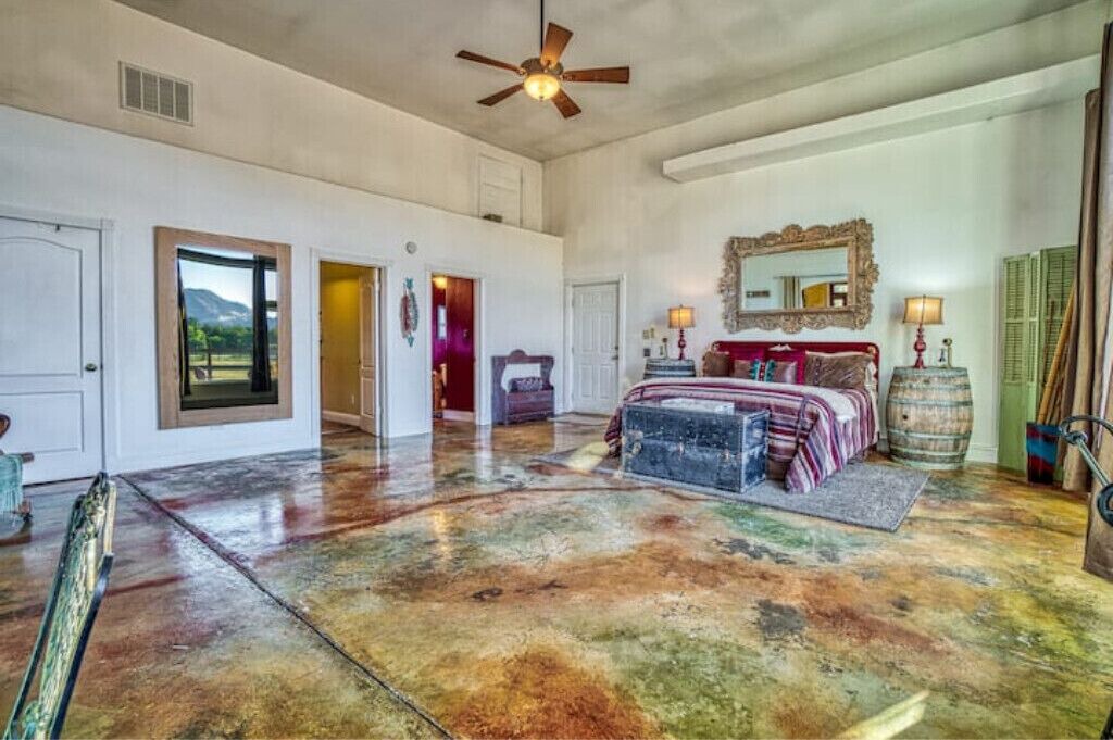Photo of Bedroom in Upper Lake
