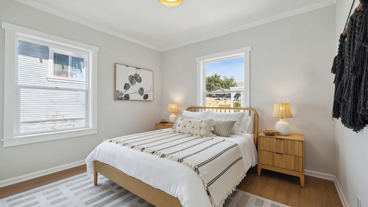 Photo of Bedroom in Redwood Heights
