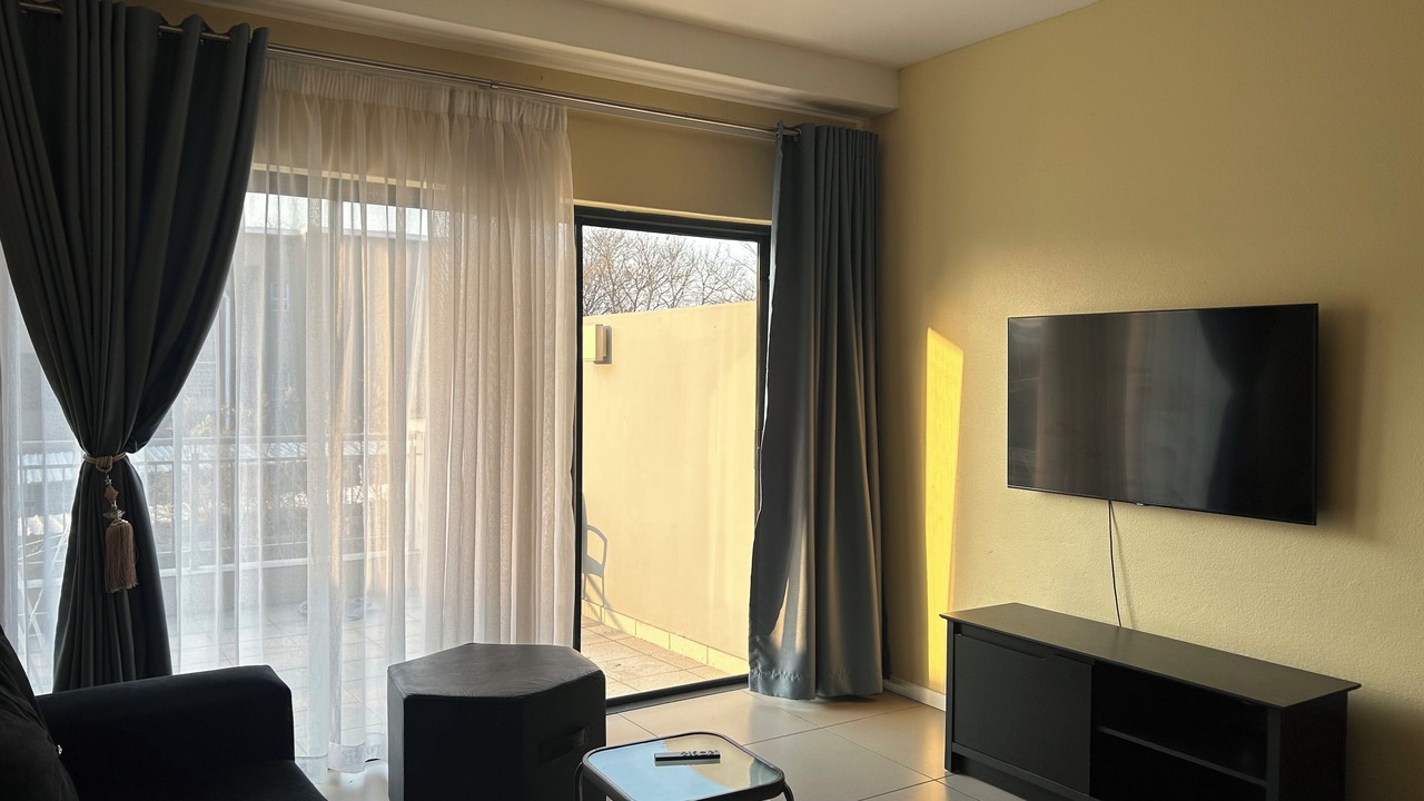 Photo of Livingroom in Greater Johannesburg Metropolitan Area