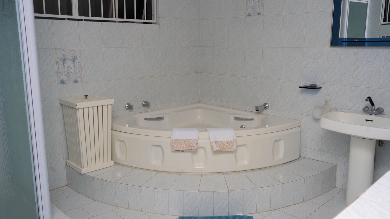 Photo of Bathroom in Greater Johannesburg Metropolitan Area