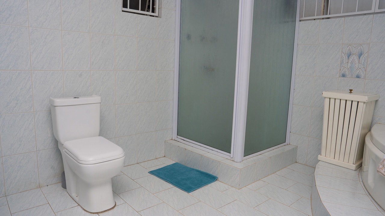 Photo of Bathroom in Greater Johannesburg Metropolitan Area