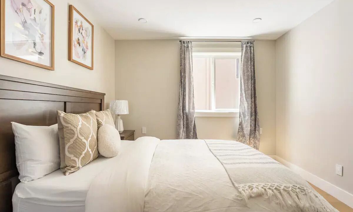 Photo of Bedroom in Daly City