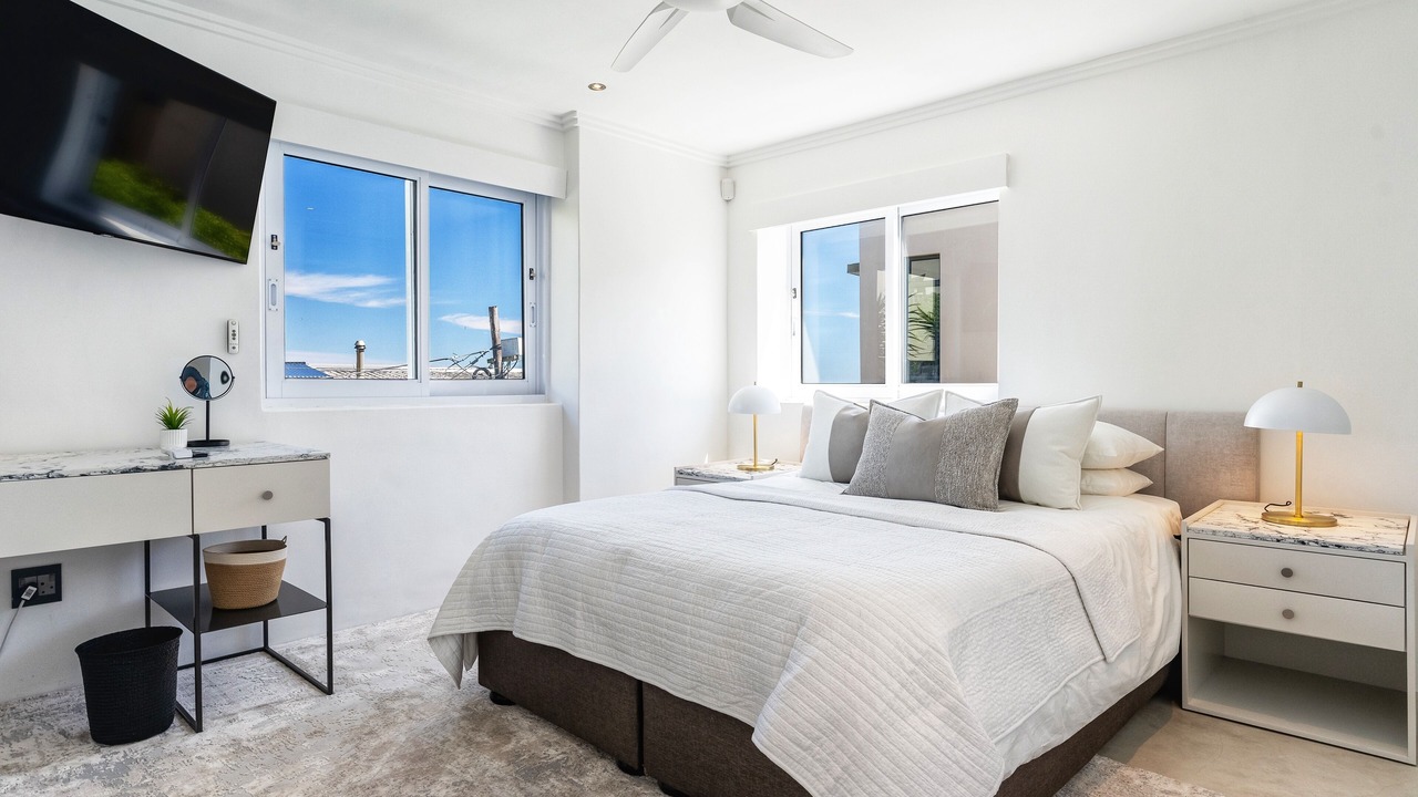 Photo of Bedroom in Camps Bay