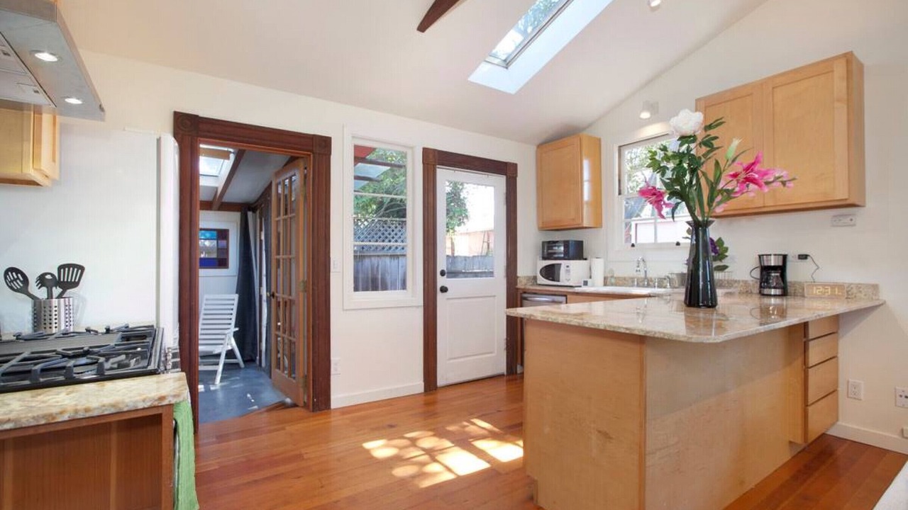 Photo of Kitchen in Poets Corner