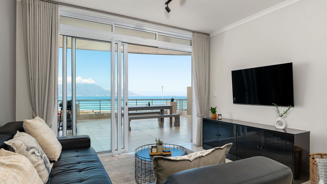 Photo of Livingroom in Bloubergstrand