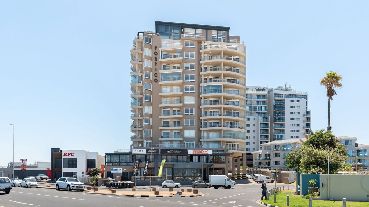 Photo of Outdoor in Bloubergstrand