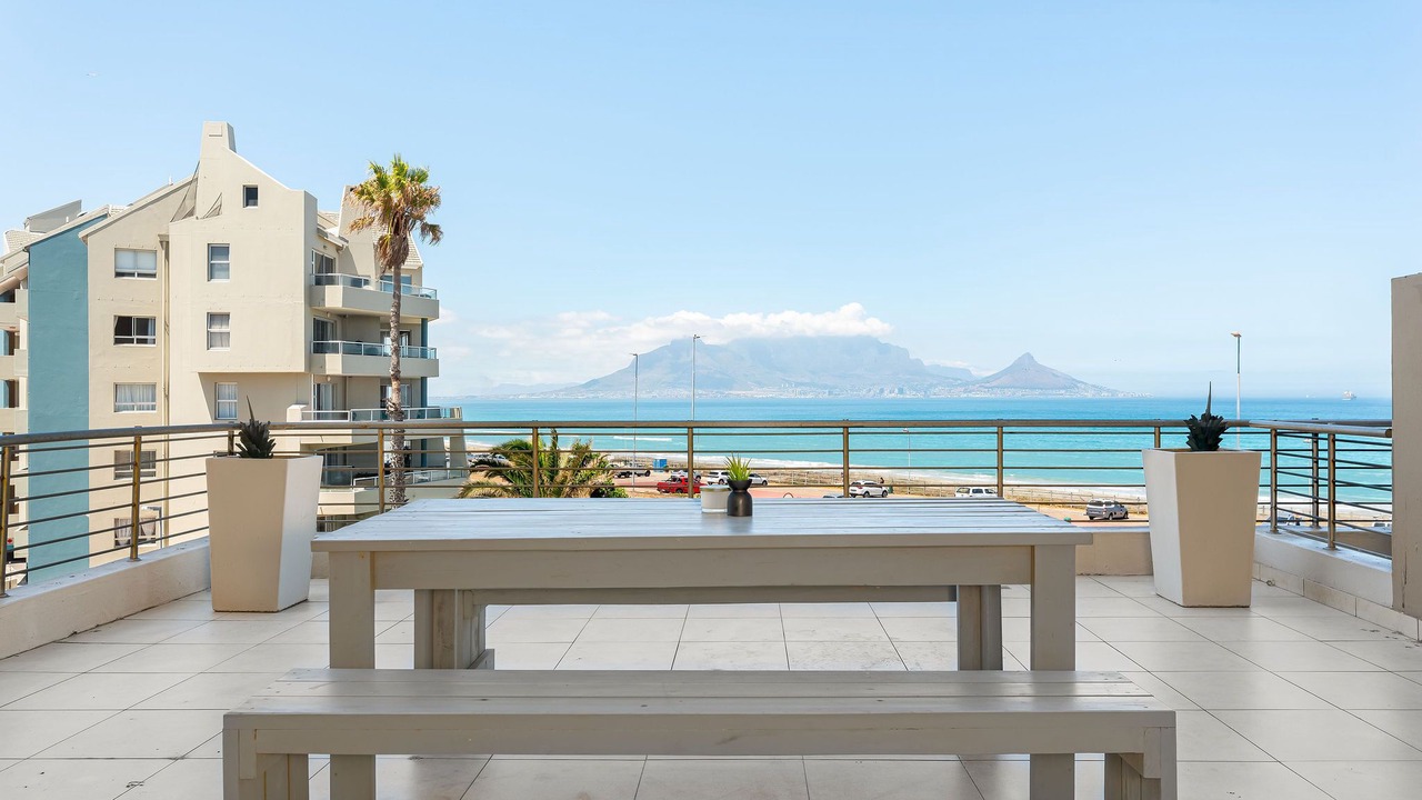 Photo of Outdoor in Bloubergstrand