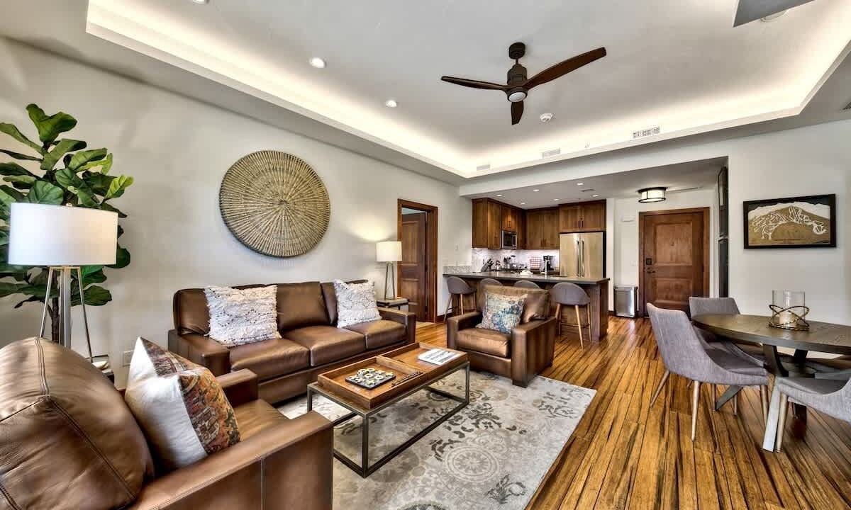 Photo of Livingroom in Lakeside Park