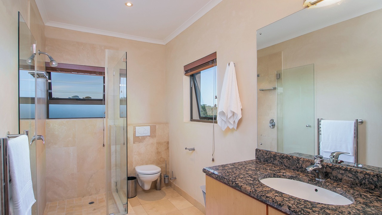 Photo of Bathroom in Knysna