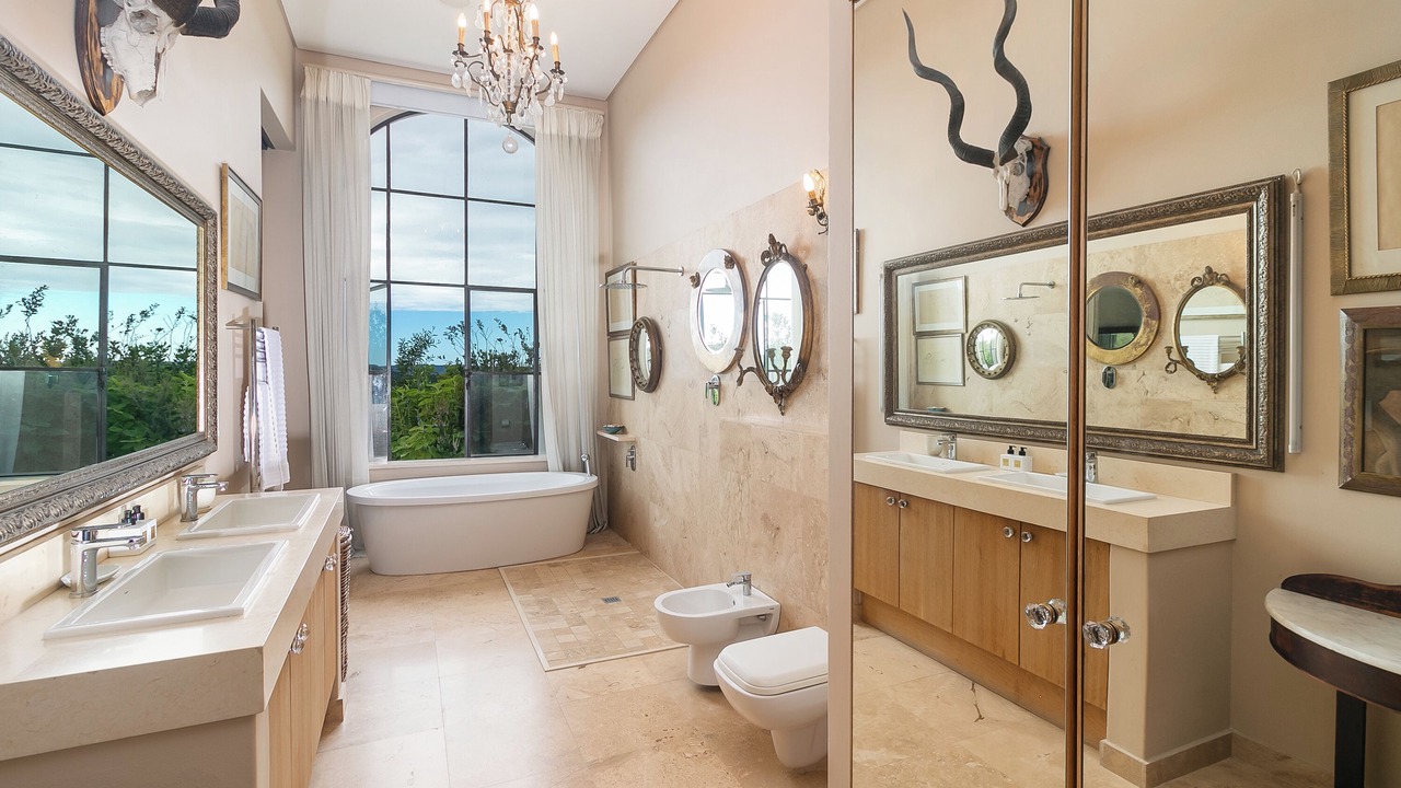 Photo of Bathroom in Knysna