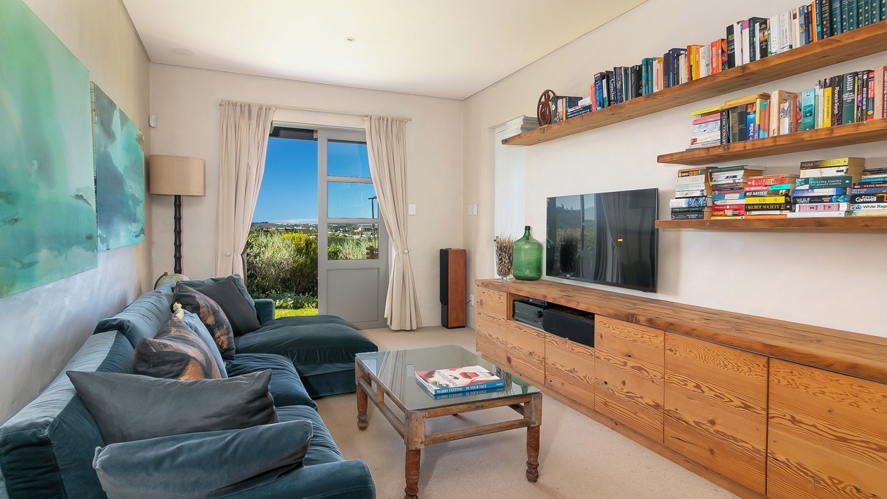 Photo of Livingroom in Knysna