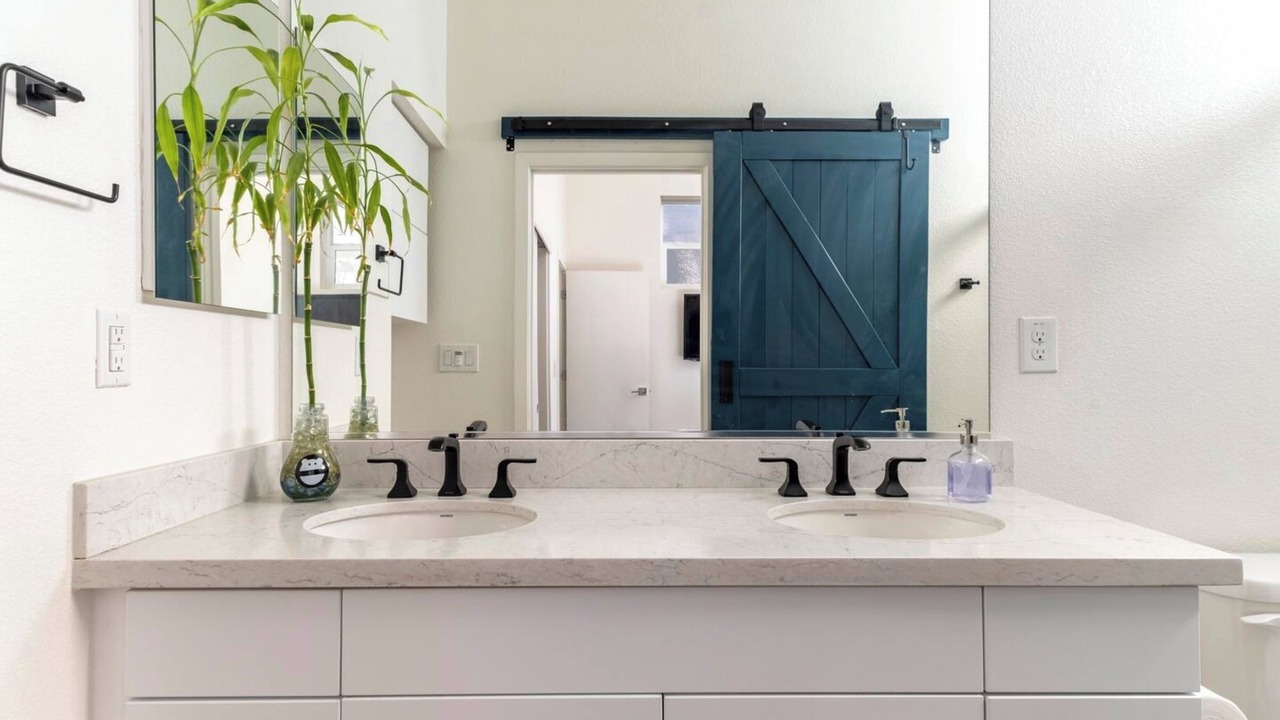 Photo of Bathroom in Sacramento