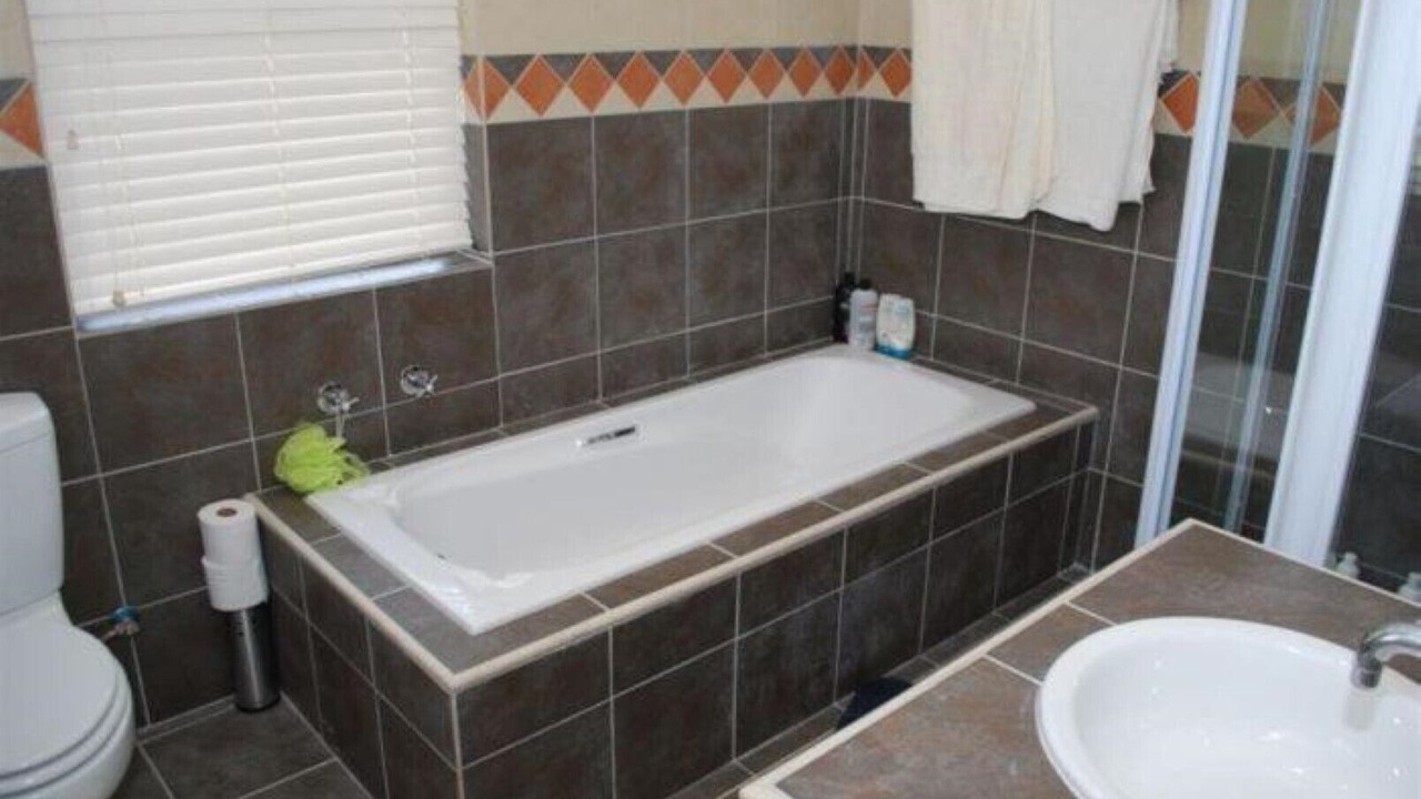 Photo of Bathroom in Melkbosstrand