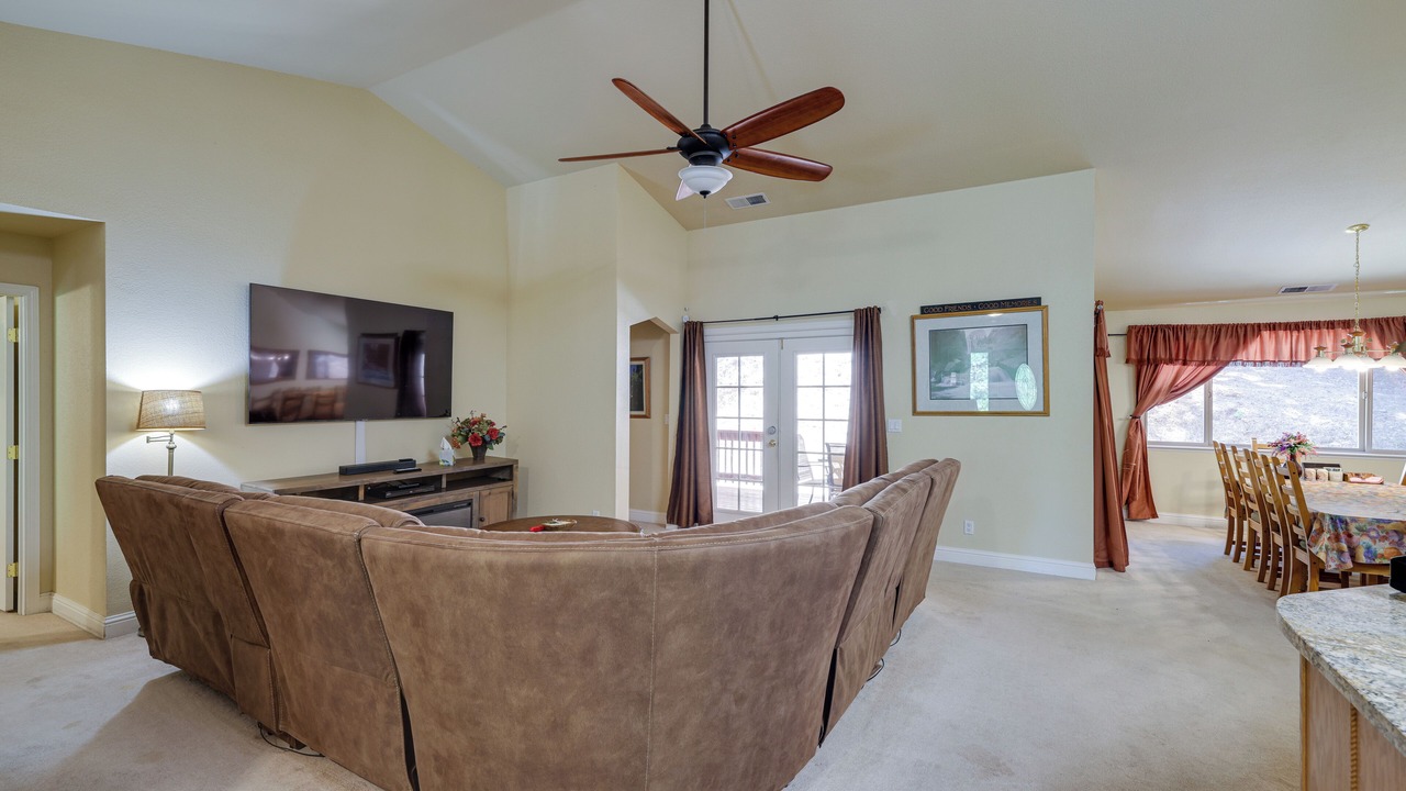 Photo of Bedroom in Groveland