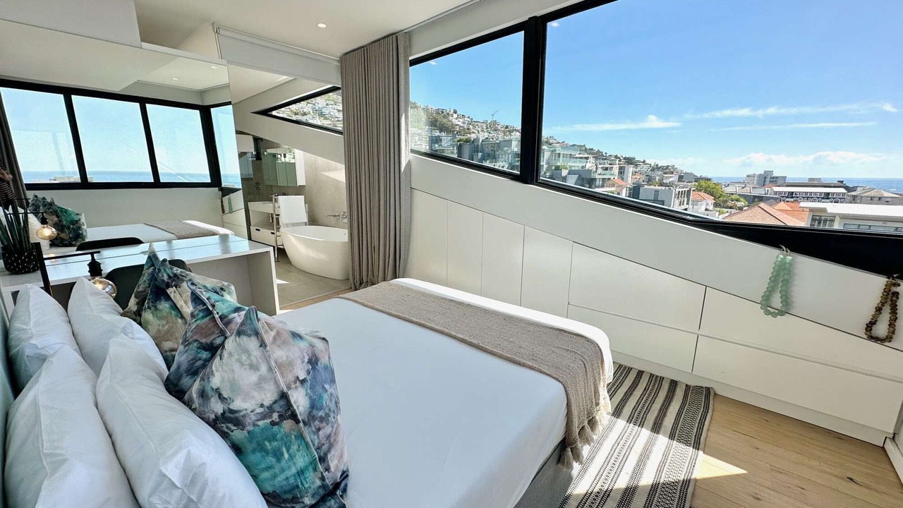 Photo of Bedroom in Sea Point