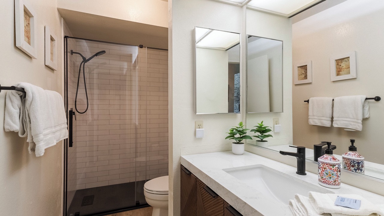 Photo of Bathroom in Plumas Eureka Estates
