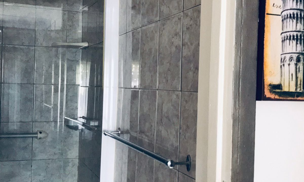 Photo of Bathroom in Greater Johannesburg Metropolitan Area