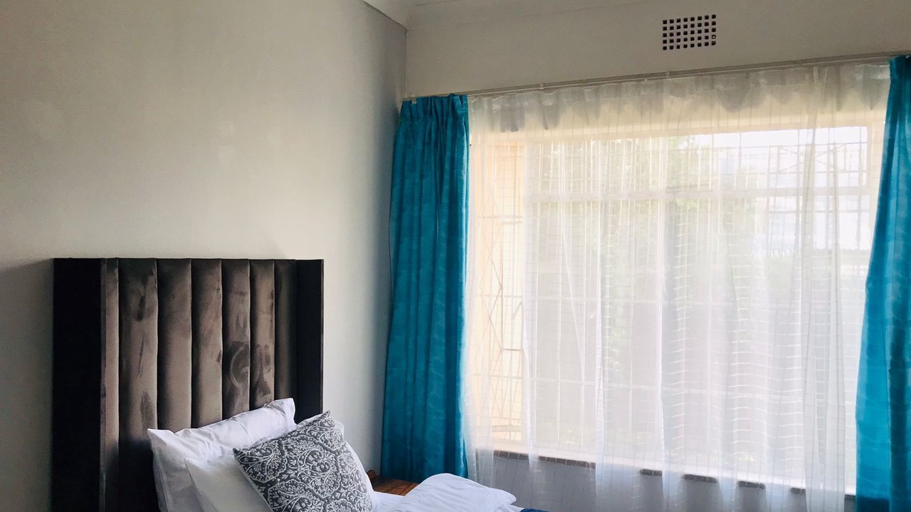 Photo of Bedroom in Greater Johannesburg Metropolitan Area