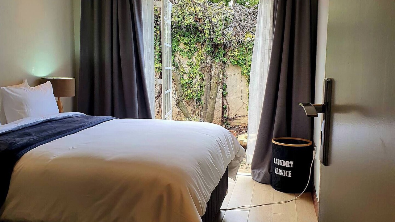 Photo of Bedroom in Greater Johannesburg Metropolitan Area