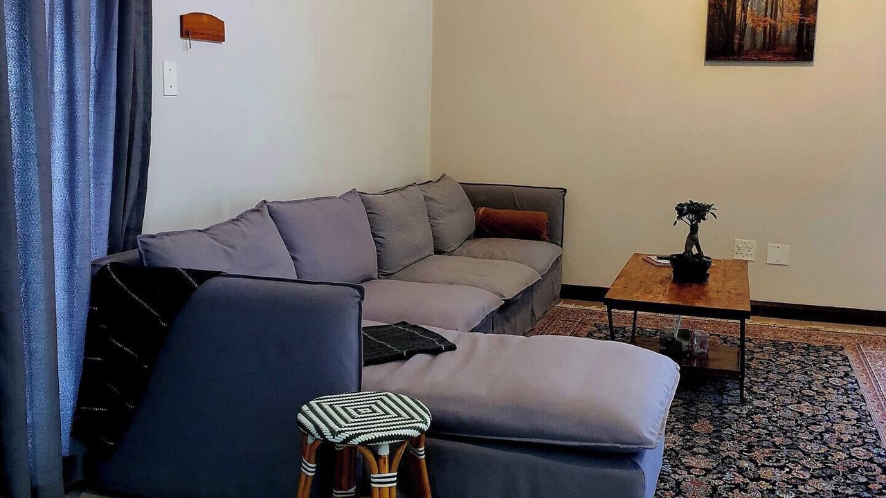 Photo of Livingroom in Greater Johannesburg Metropolitan Area