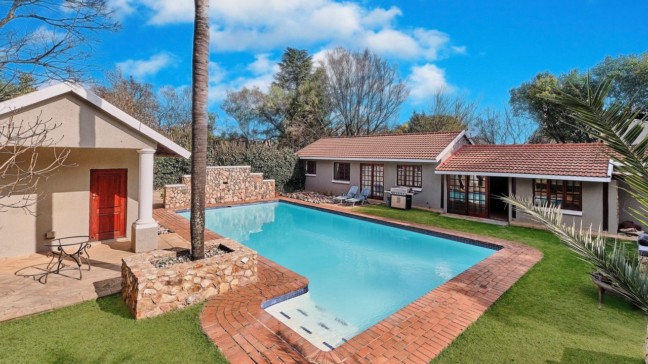Photo of Outdoor in Houghton Estate