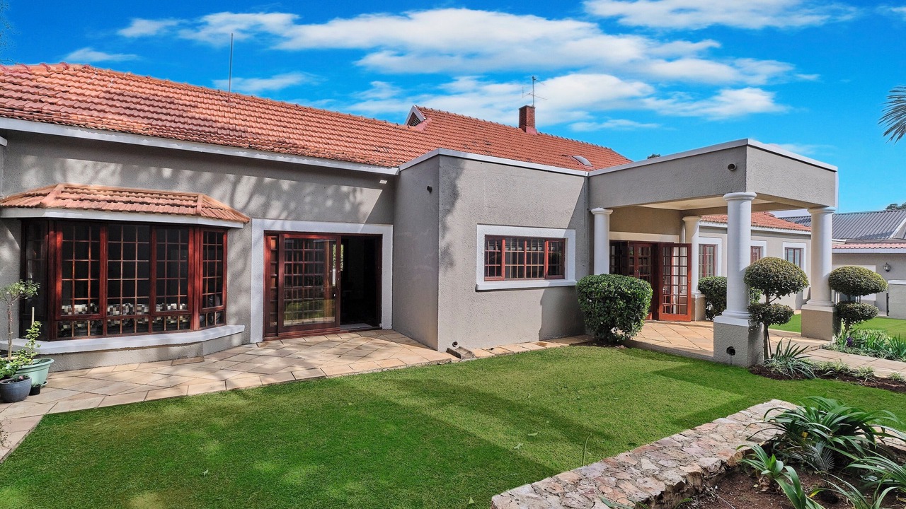 Photo of Outdoor in Houghton Estate